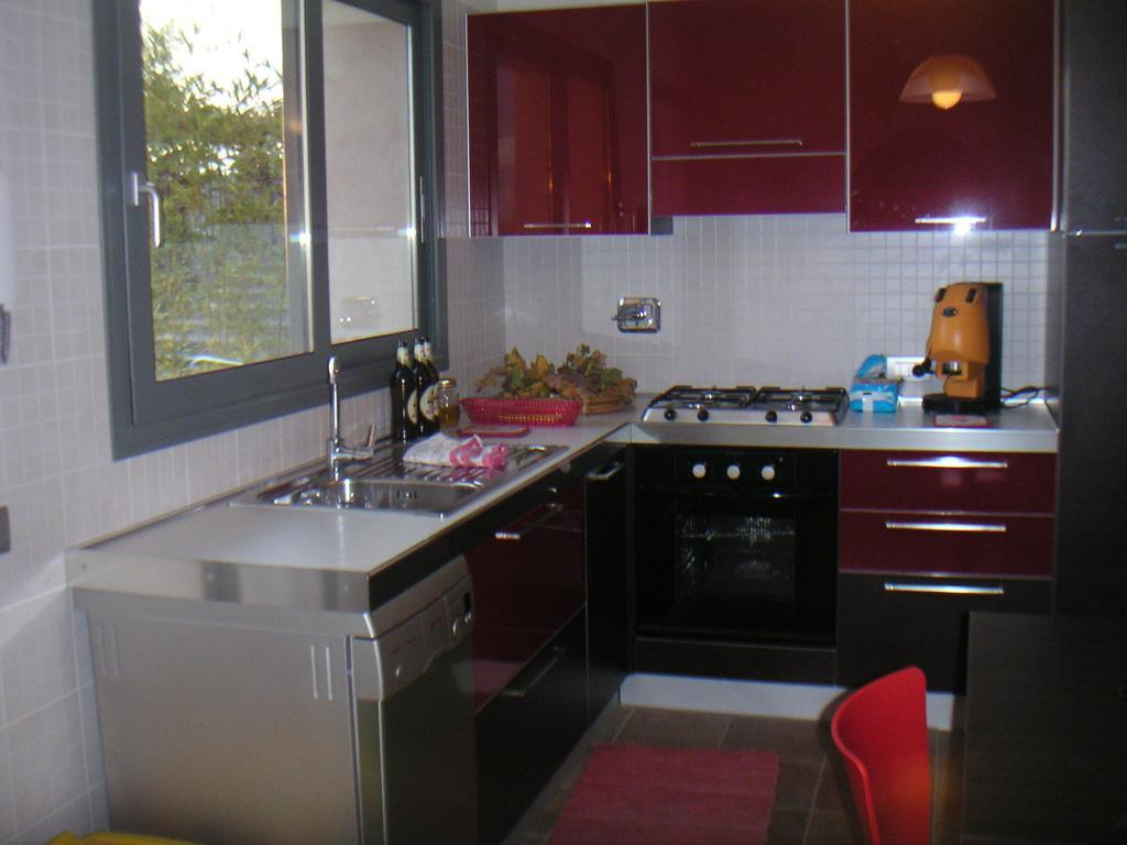 Villa Montefontane Camporosso  Zimmer foto